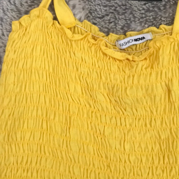 Yellow cropped tank - Picture 2 of 5